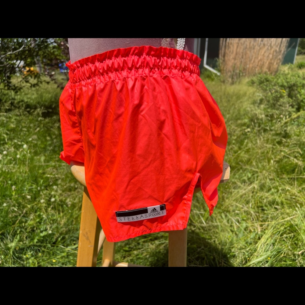 🚨SOLD🚨Adidas x Stella McCartney - Stella Sport lightweight neon coral shorts
